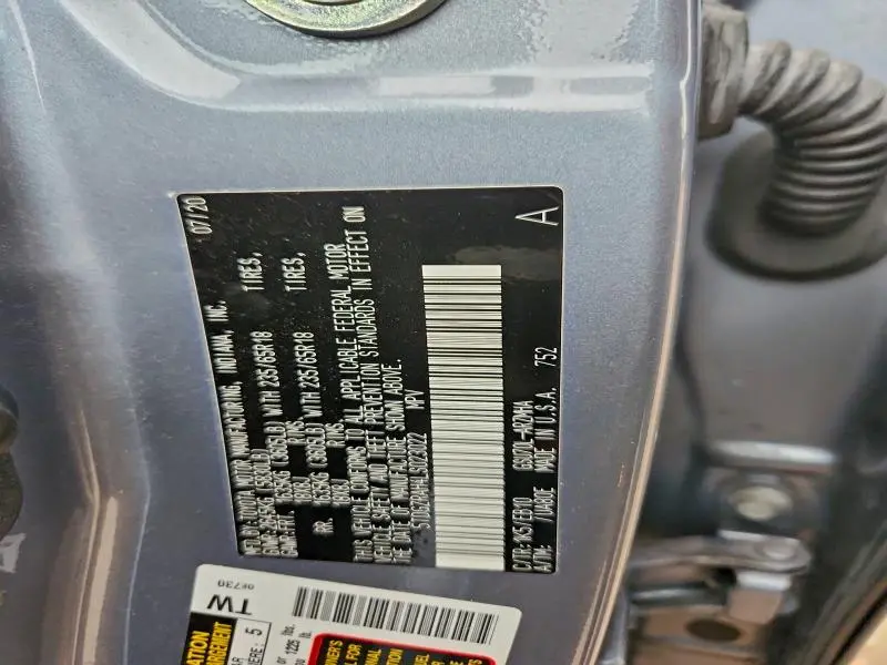 2020 TOYOTA HIGHLANDER XLE  