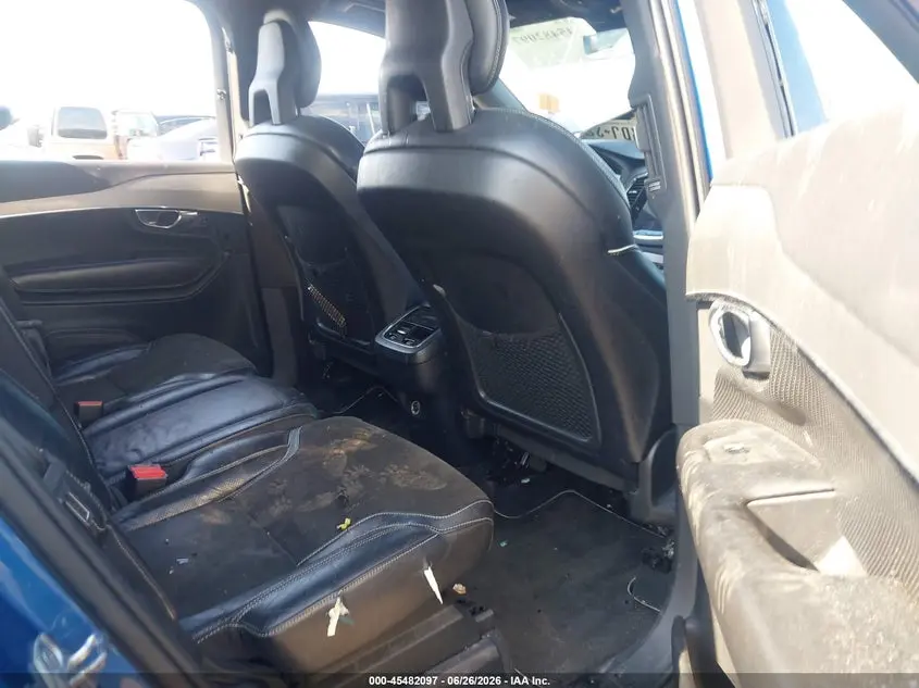 2018 VOLVO XC90 T6 R-DESIGN