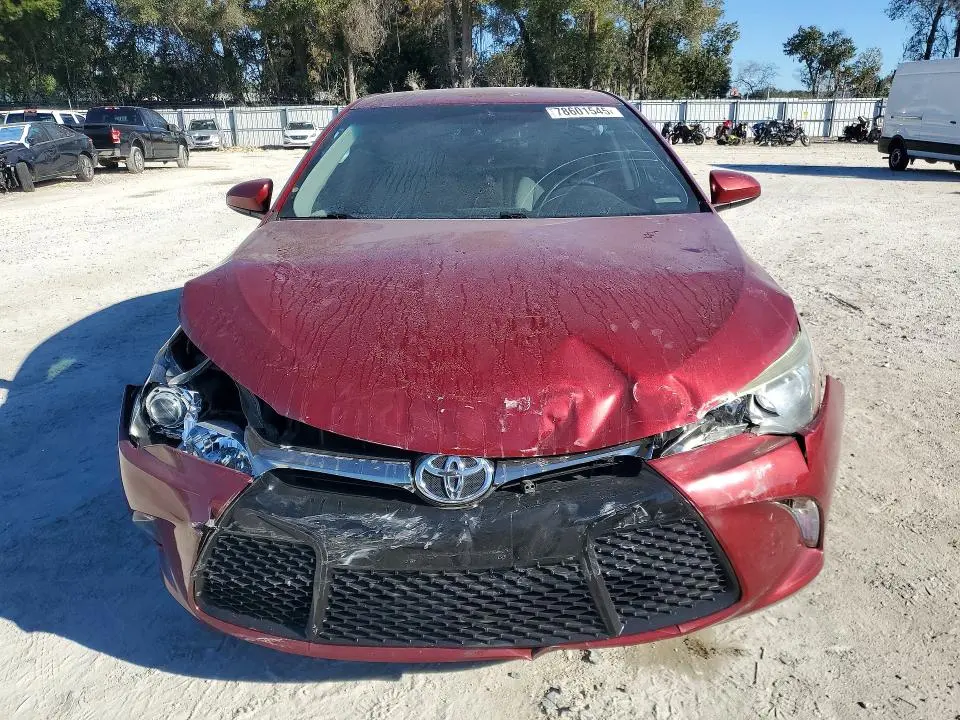 2017 TOYOTA CAMRY SE  