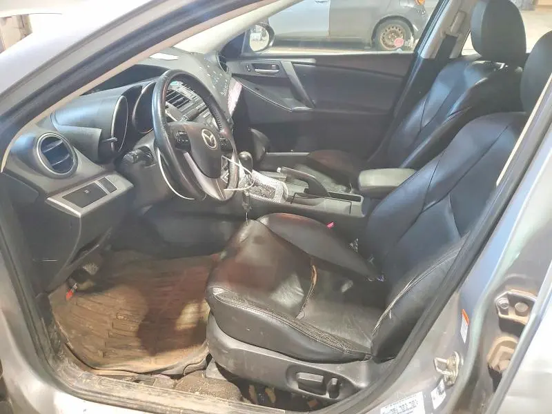 2011 MAZDA 3 I  