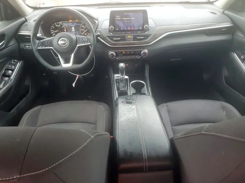 2023 NISSAN ALTIMA SV  