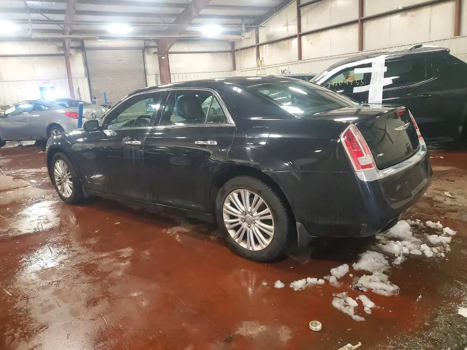 2013 CHRYSLER 300C   