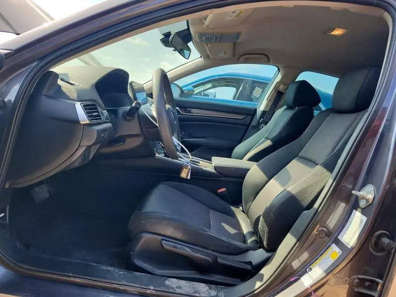 2018 HONDA ACCORD LX  