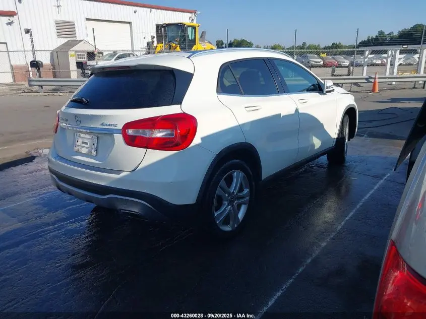 2018 MERCEDES-BENZ GLA 250 4MATIC