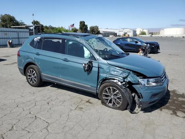 2020 VOLKSWAGEN TIGUAN SE  