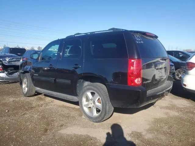 2013 GMC YUKON SLE  