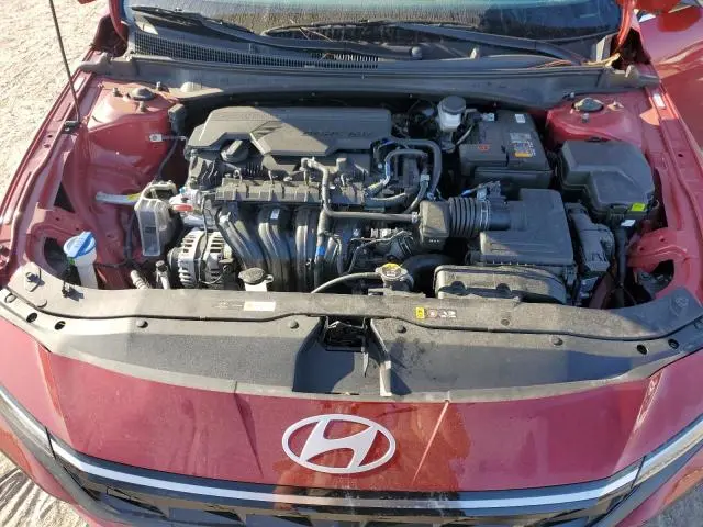 2024 HYUNDAI ELANTRA SEL  