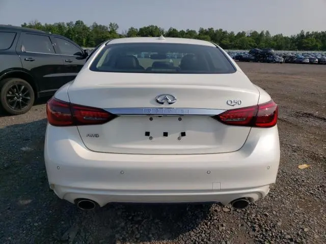 2023 INFINITI Q50 LUXE  