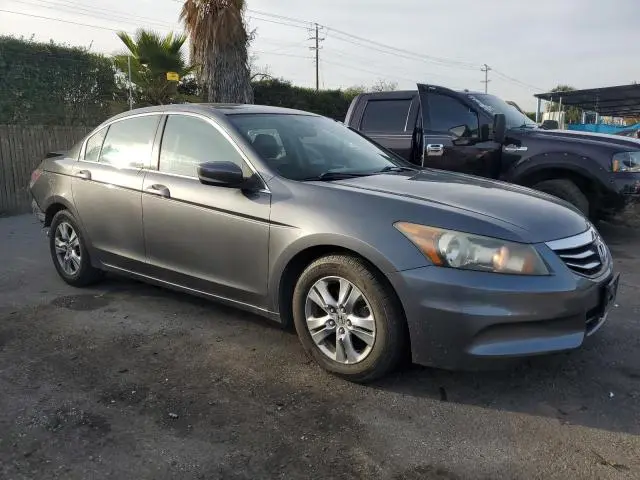 2011 HONDA ACCORD SE  