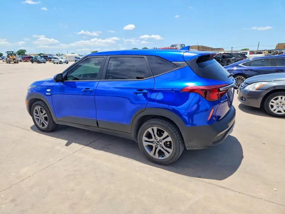 2021 KIA SELTOS LX  