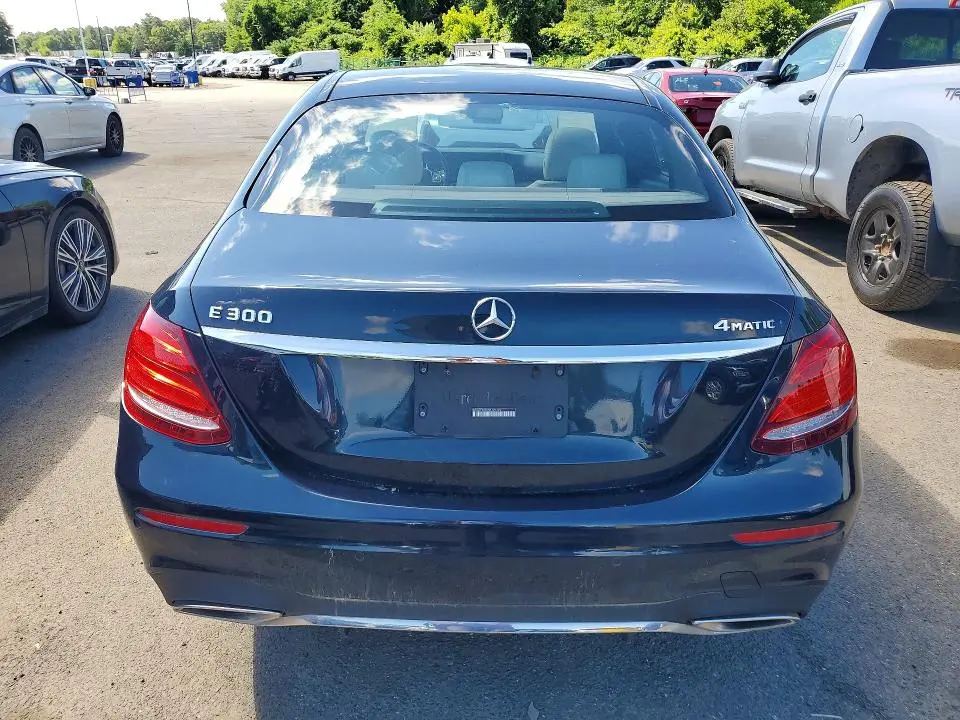 2017 MERCEDES-BENZ E 300 4MATIC  