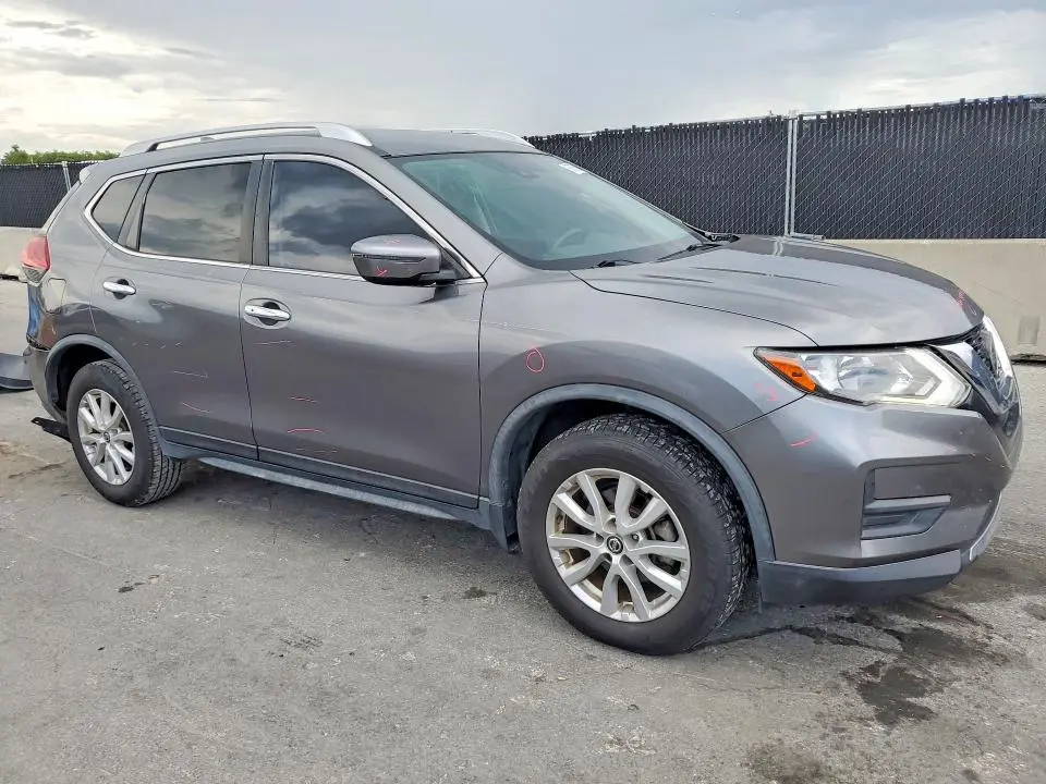 2019 NISSAN ROGUE SV  