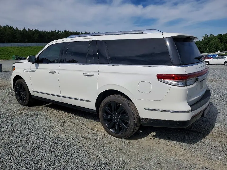 2023 LINCOLN NAVIGATOR L RESERVE  