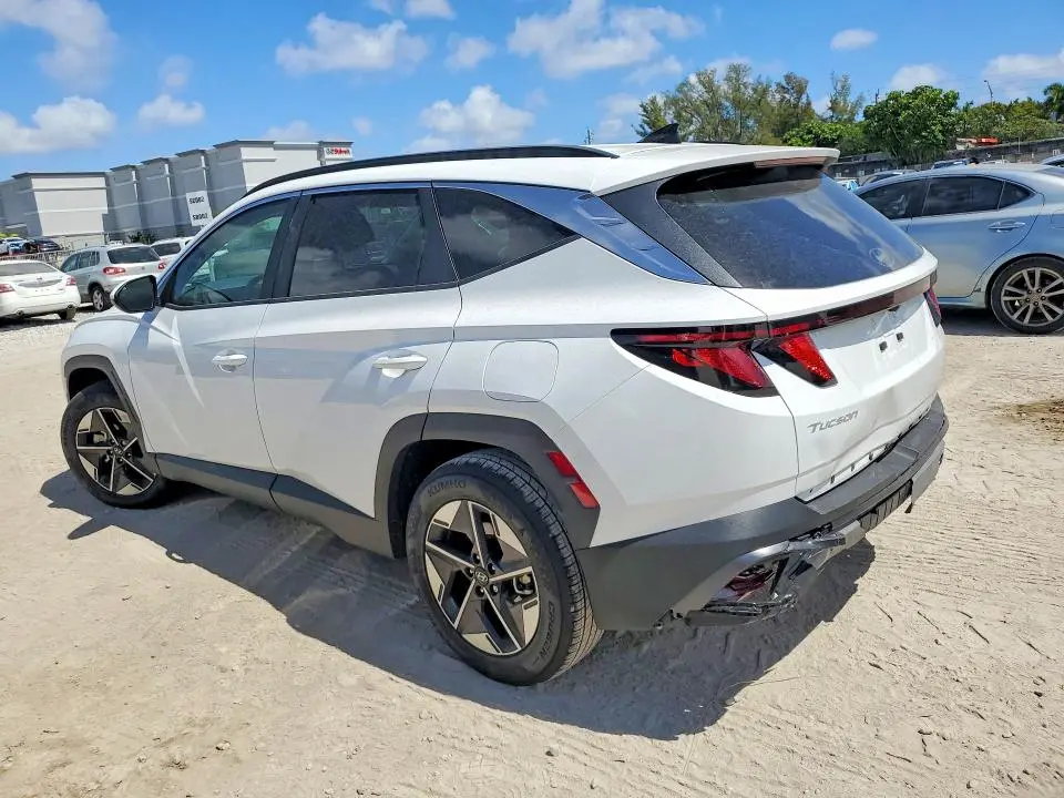2025 HYUNDAI TUCSON SEL  