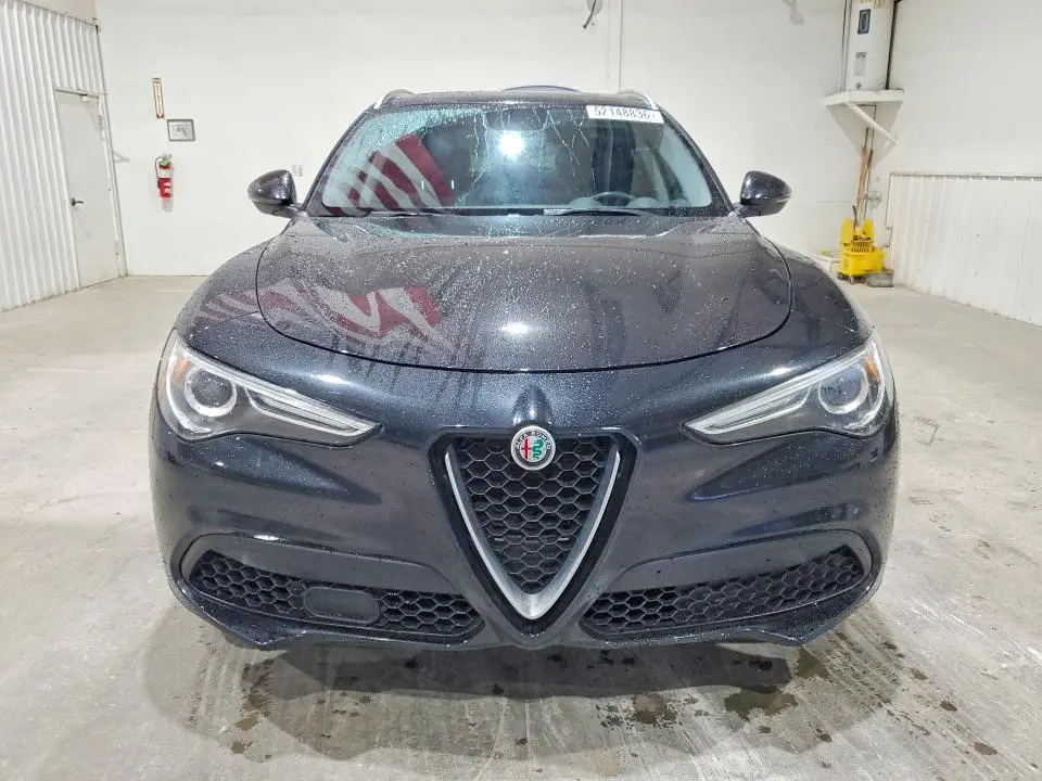 2018 ALFA ROMEO STELVIO   