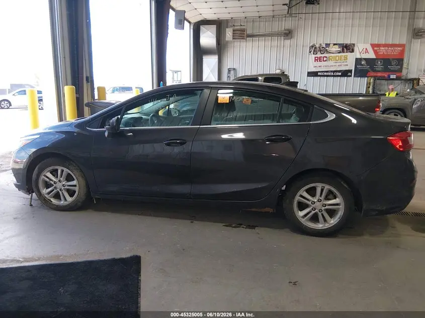 2017 CHEVROLET CRUZE LT AUTO