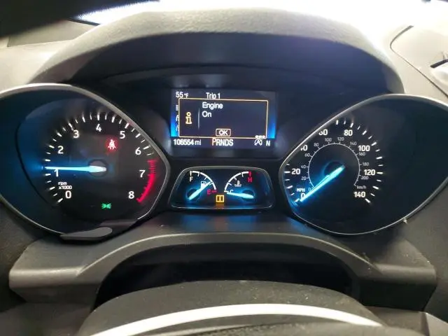 2017 FORD ESCAPE SE  