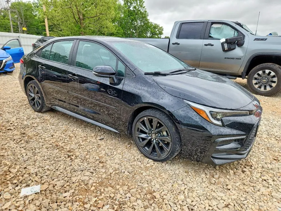 2023 TOYOTA COROLLA SE  
