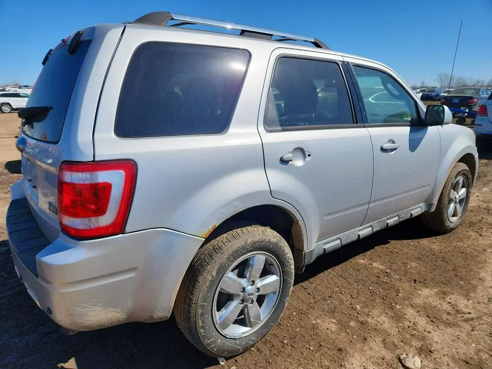 2011 FORD ESCAPE LIMITED  