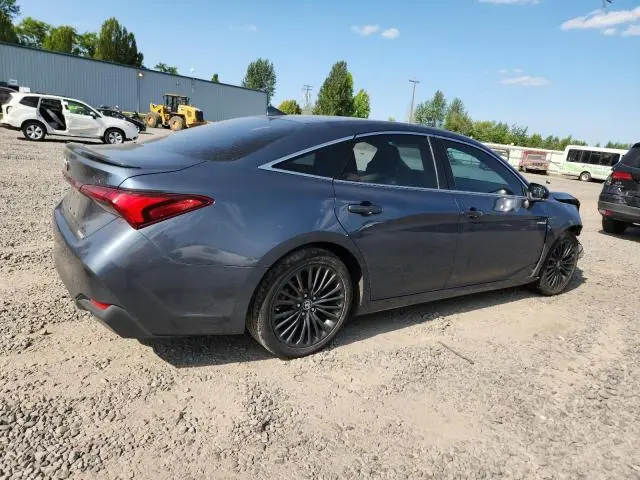 2019 TOYOTA AVALON XLE  