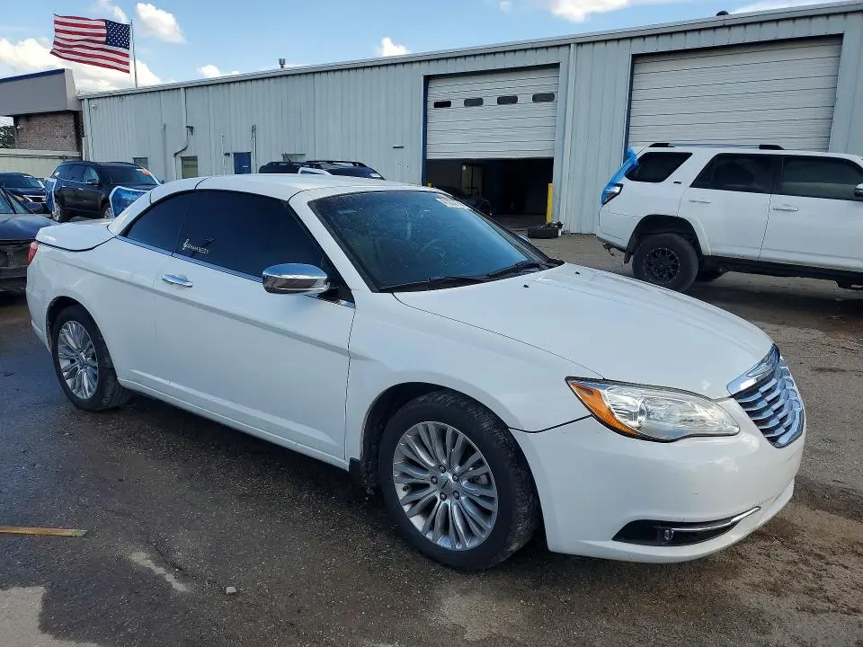 2012 CHRYSLER 200 LIMITED  
