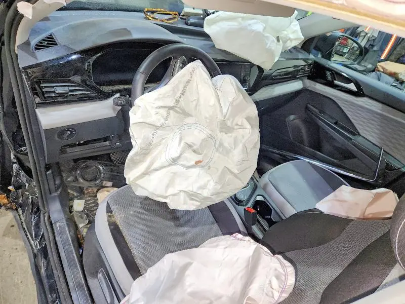 2024 VOLKSWAGEN TAOS S  