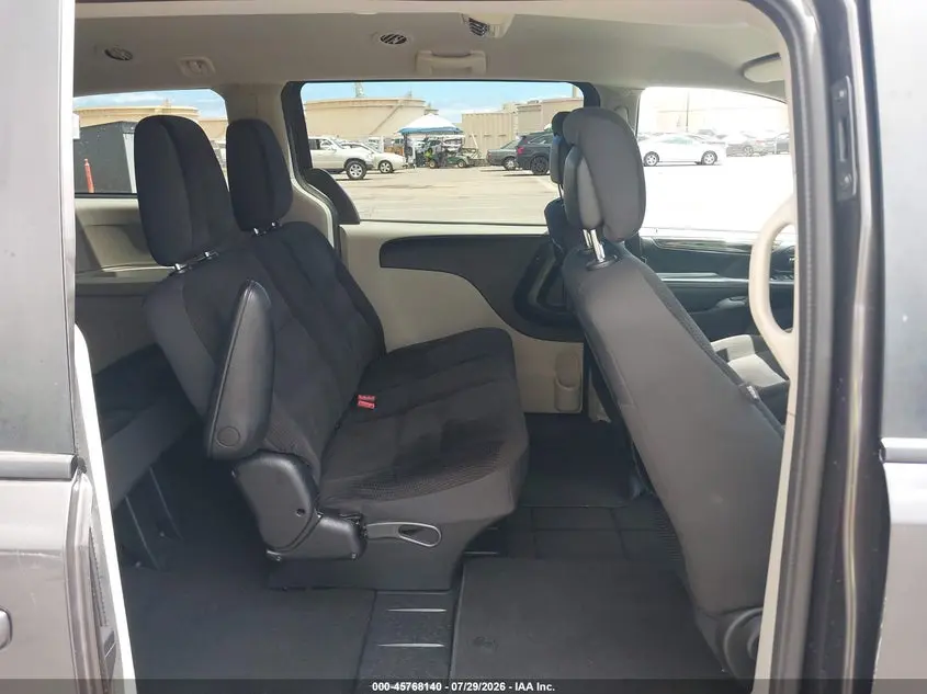 2018 DODGE GRAND CARAVAN SE