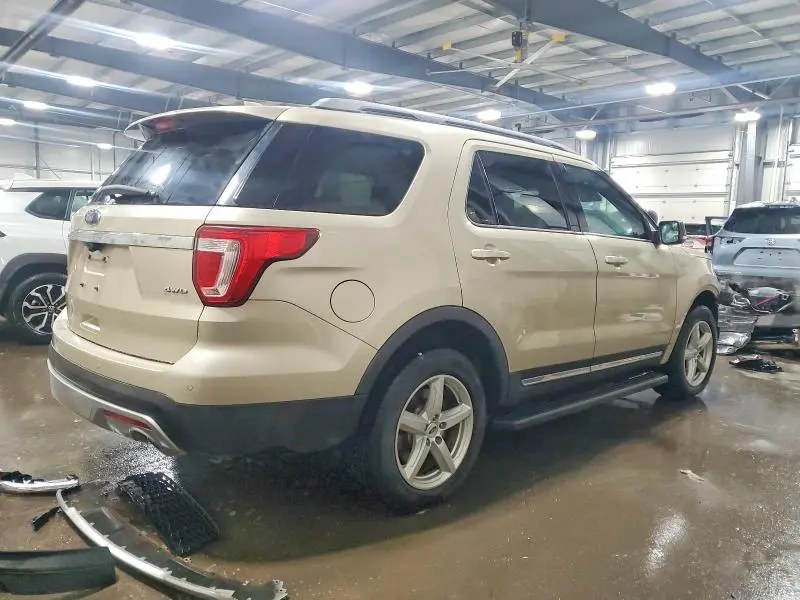 2017 FORD EXPLORER XLT  