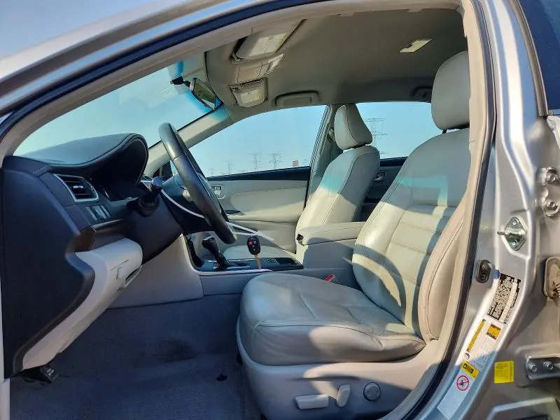 2015 TOYOTA CAMRY XLE  