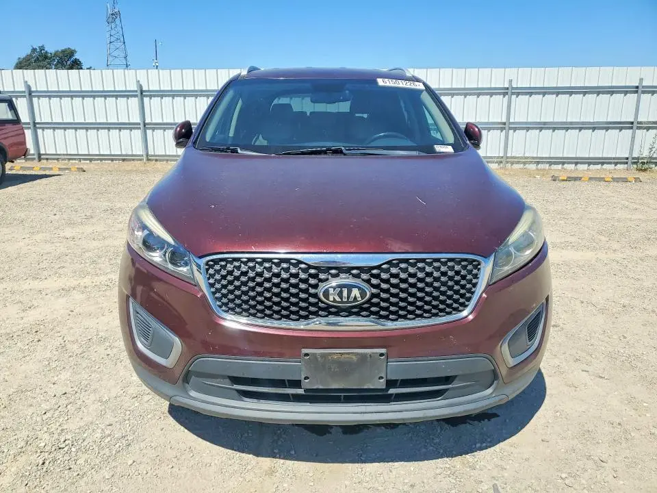 2017 KIA SORENTO LX  