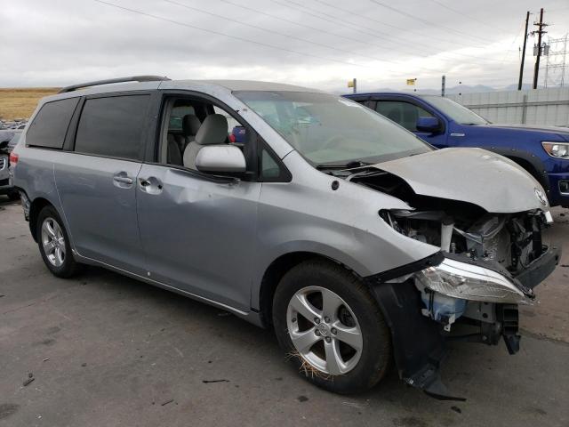 2014 TOYOTA SIENNA LE