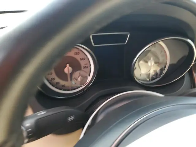 2015 MERCEDES-BENZ CLA 250