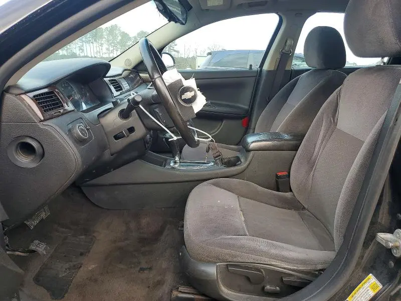 2013 CHEVROLET IMPALA LT  