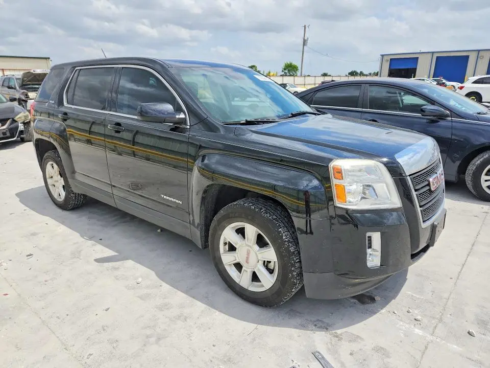 2013 GMC TERRAIN SLE  