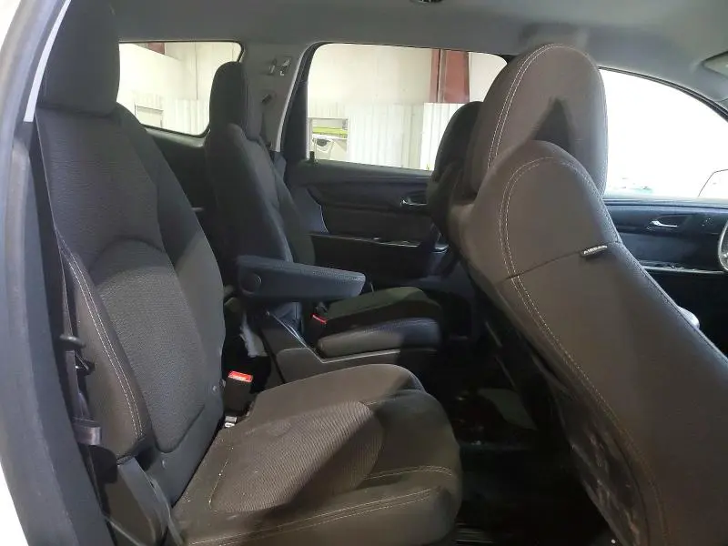 2013 CHEVROLET TRAVERSE LT  