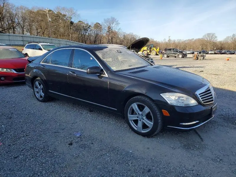 2010 MERCEDES-BENZ S 550  