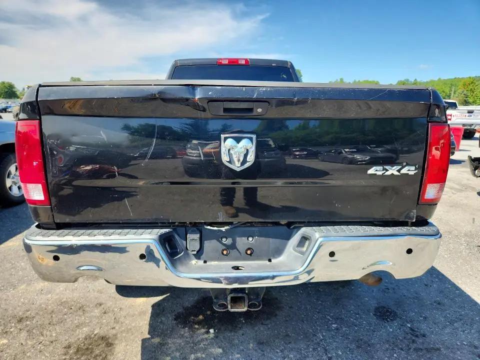 2015 RAM 2500 ST  
