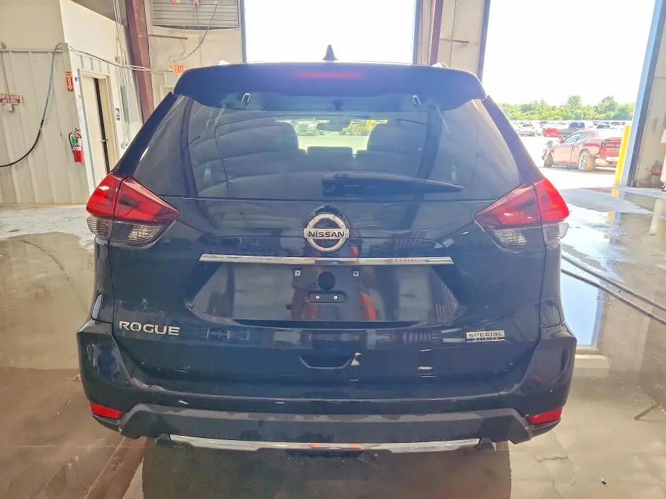 2019 NISSAN ROGUE S  