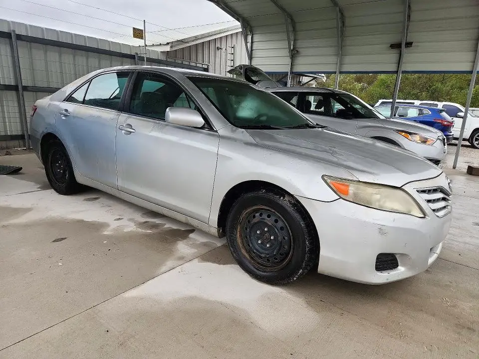 2010 TOYOTA CAMRY BASE  