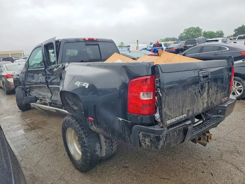 2013 GMC SIERRA K3500 DENALI  