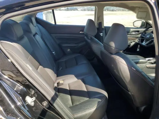 2022 NISSAN ALTIMA SR  