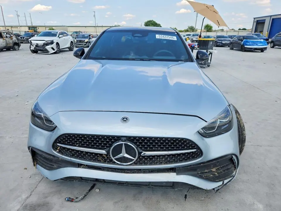 2025 MERCEDES-BENZ C 300  