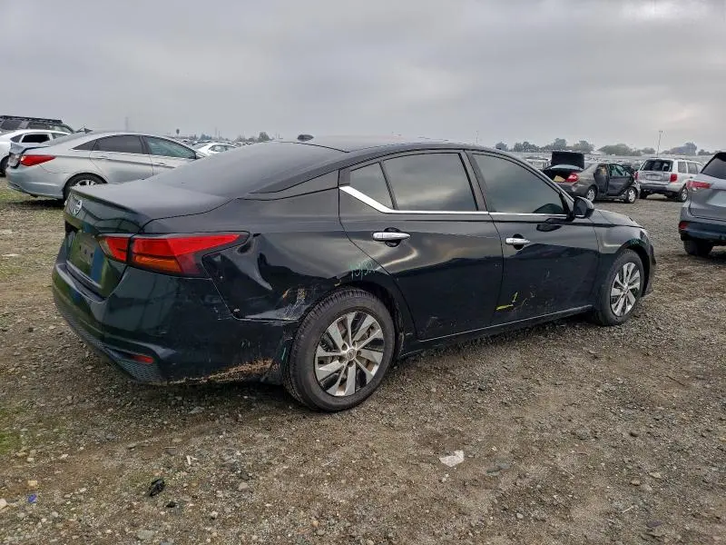 2020 NISSAN ALTIMA S  