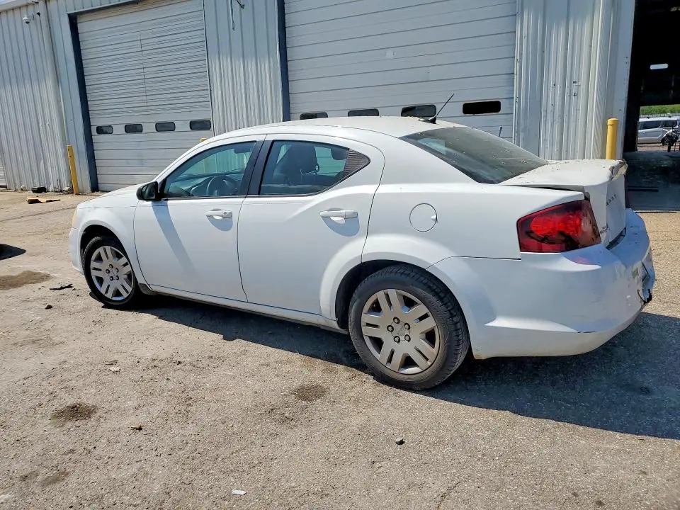 2014 DODGE AVENGER SE  