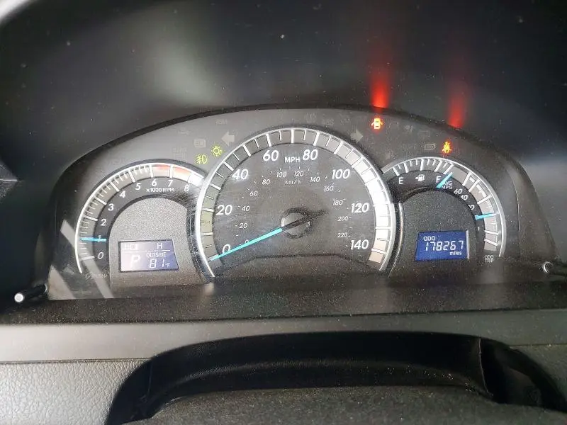 2014 TOYOTA CAMRY SE V6  