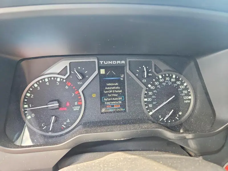 2022 TOYOTA TUNDRA SR5  
