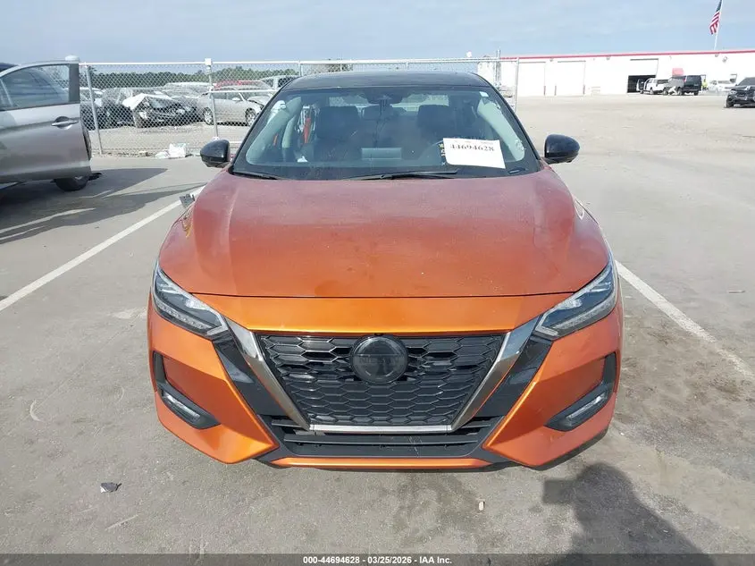 2021 NISSAN SENTRA SR XTRONIC CVT