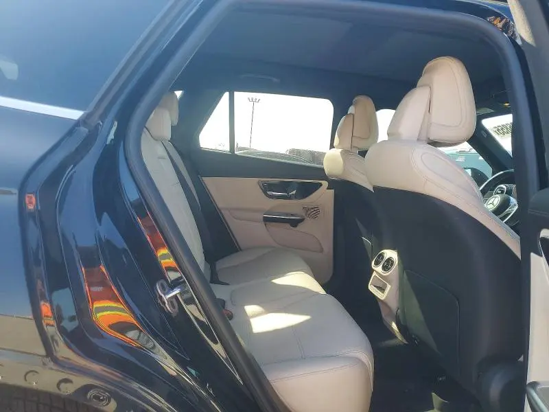 2024 MERCEDES-BENZ GLC 300 4MATIC  
