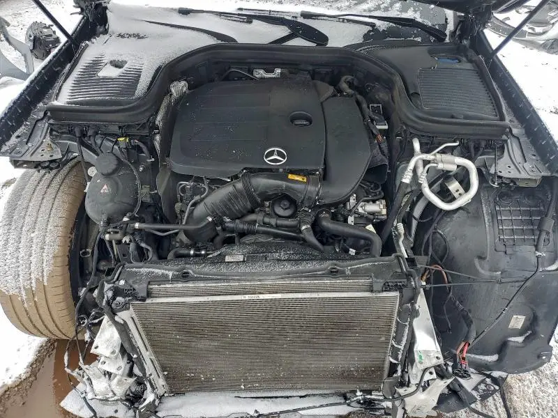 2022 MERCEDES-BENZ GLC 300 4MATIC  