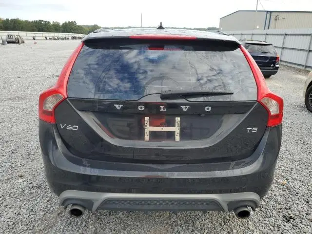 2018 VOLVO V60 T5 DYNAMIC  